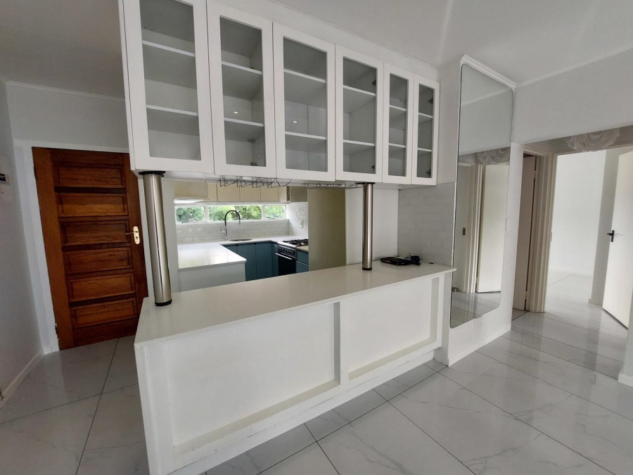 To Let 2 Bedroom Property for Rent in Bryanston Gauteng