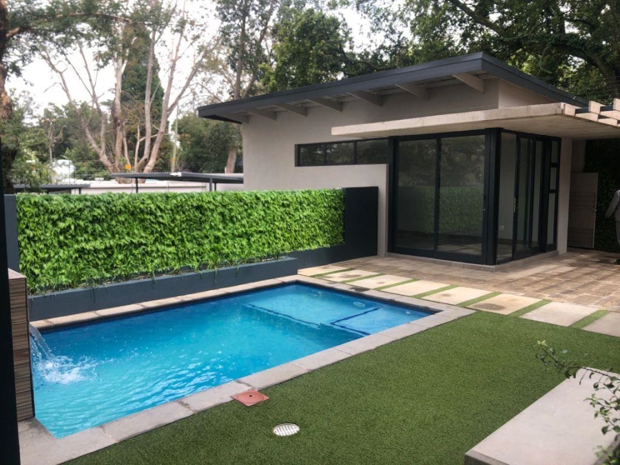 To Let 2 Bedroom Property for Rent in Rosebank Gauteng