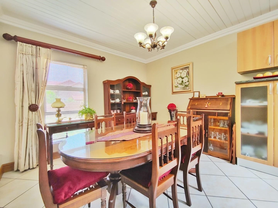To Let 3 Bedroom Property for Rent in Eldopark Gauteng