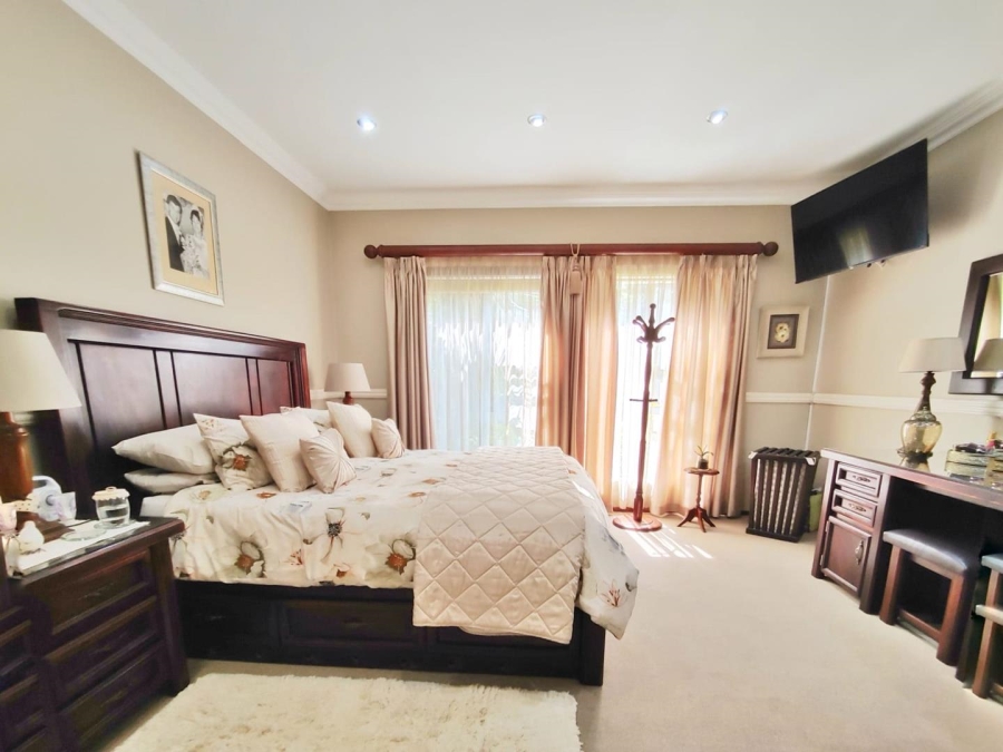 To Let 3 Bedroom Property for Rent in Eldopark Gauteng