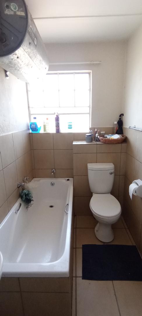 1 Bedroom Property for Sale in Kempton Park Ext 1 Gauteng