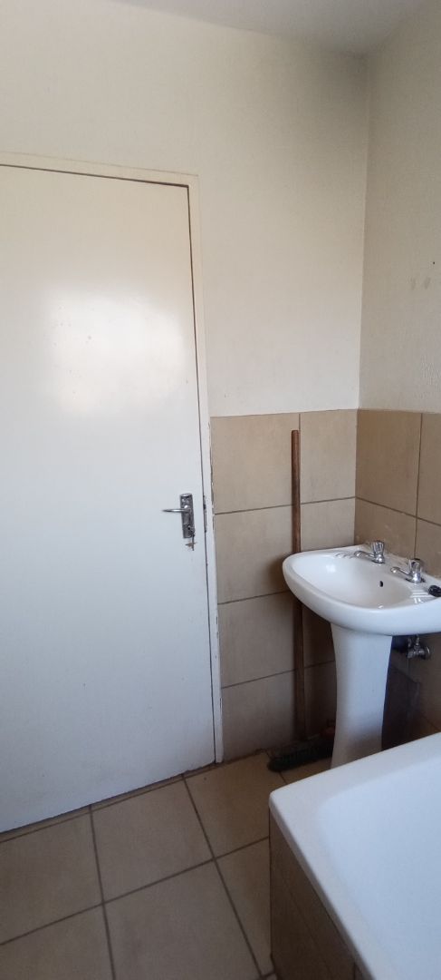 1 Bedroom Property for Sale in Kempton Park Ext 1 Gauteng