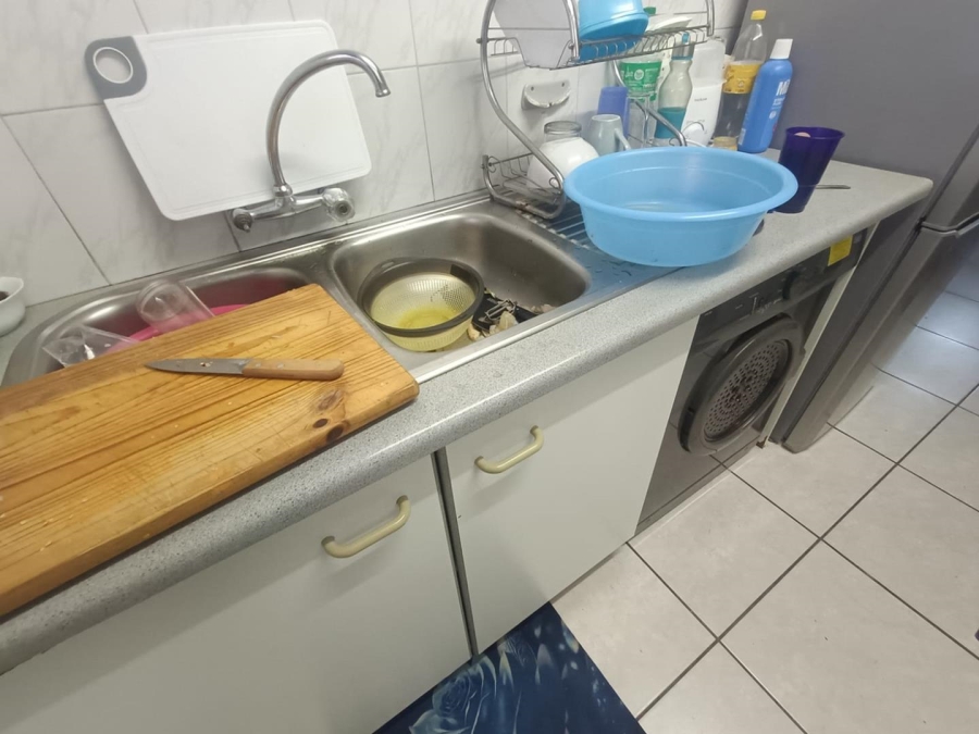 3 Bedroom Property for Sale in Zwartkop Gauteng