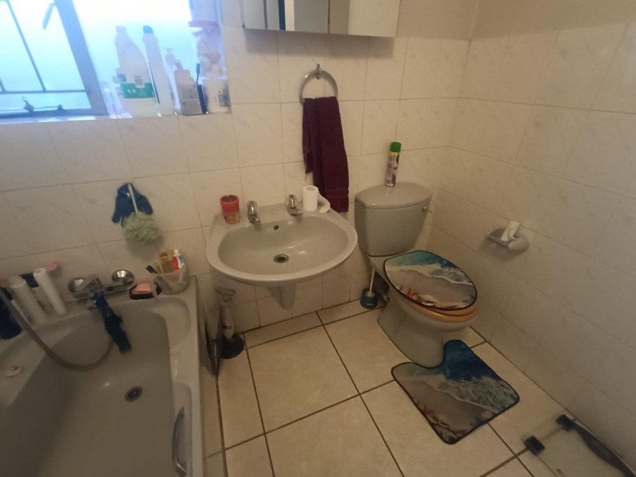 3 Bedroom Property for Sale in Zwartkop Gauteng