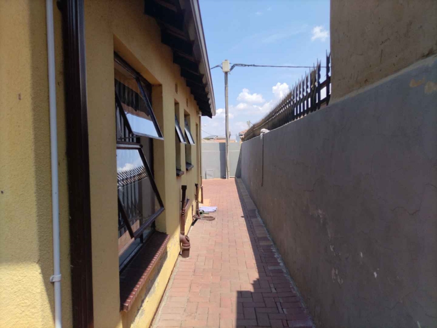 3 Bedroom Property for Sale in Riverlea Gauteng