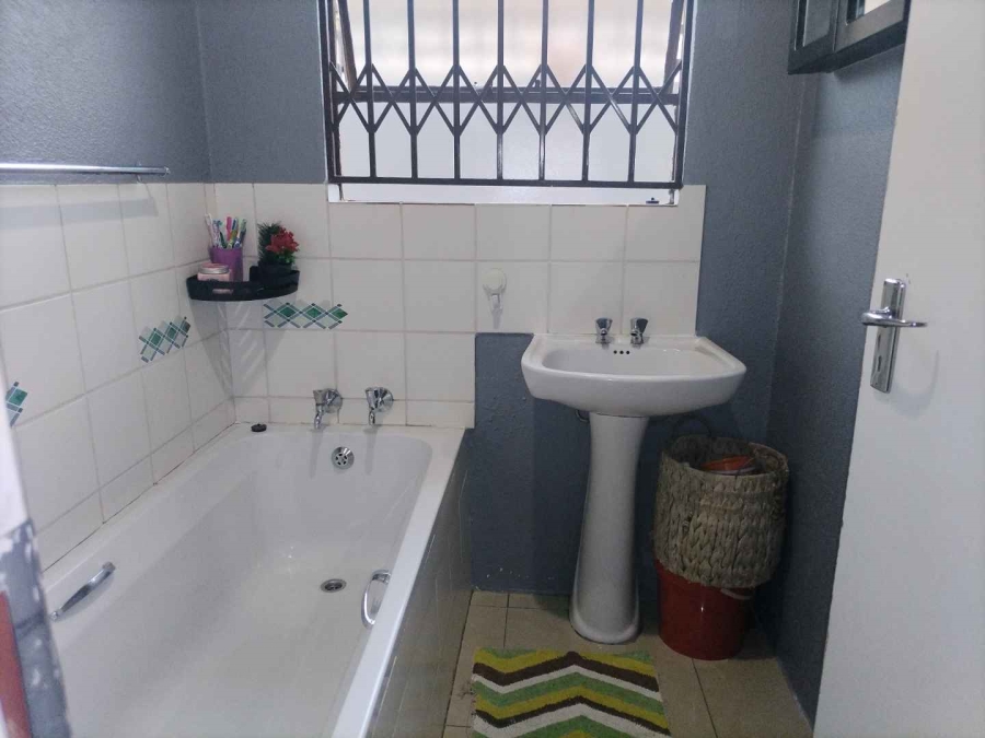 3 Bedroom Property for Sale in Riverlea Gauteng