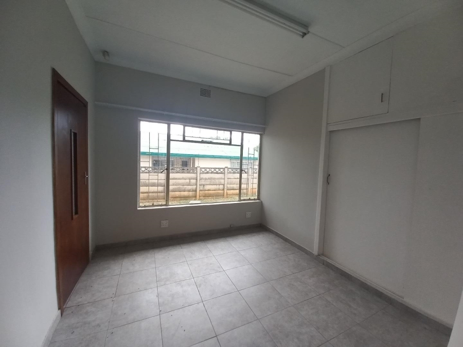 To Let 3 Bedroom Property for Rent in Villieria Gauteng