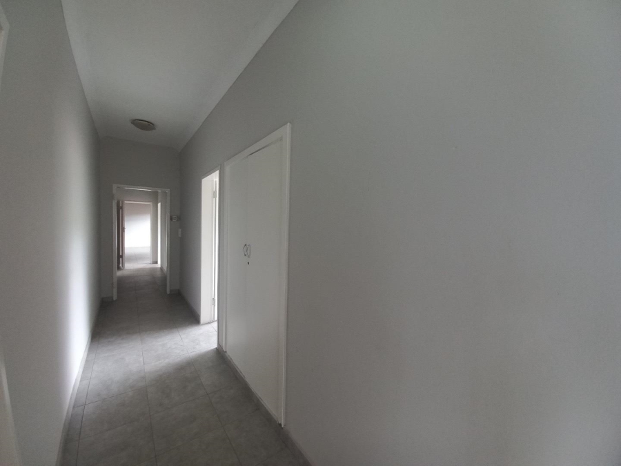 To Let 3 Bedroom Property for Rent in Villieria Gauteng
