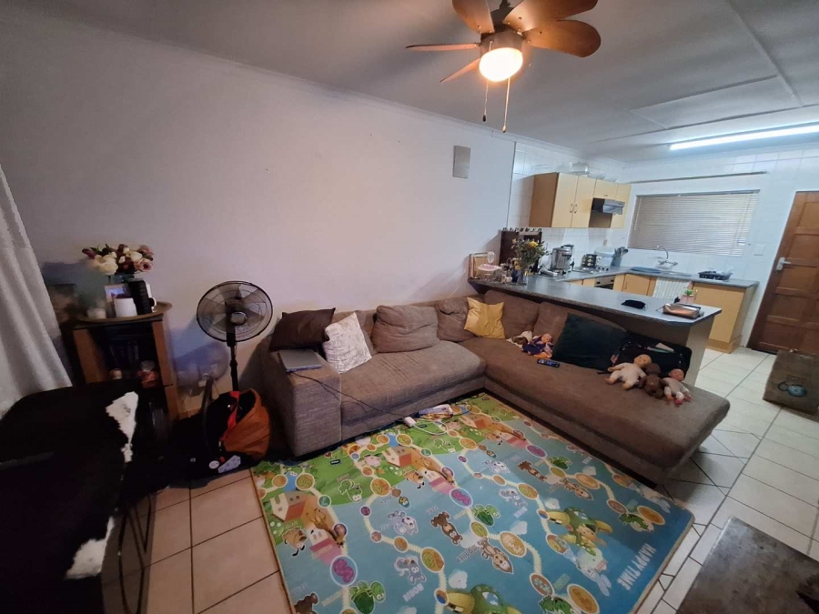 To Let 3 Bedroom Property for Rent in Groblerpark Gauteng