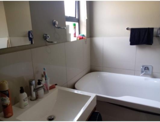 To Let 2 Bedroom Property for Rent in Bedfordview Gauteng