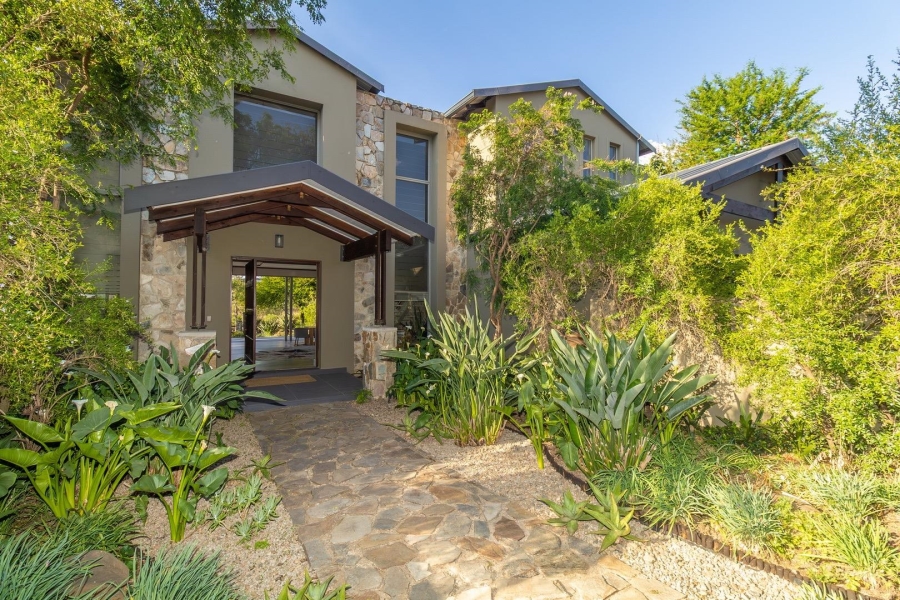 4 Bedroom Property for Sale in Waterfall Country Estate Gauteng