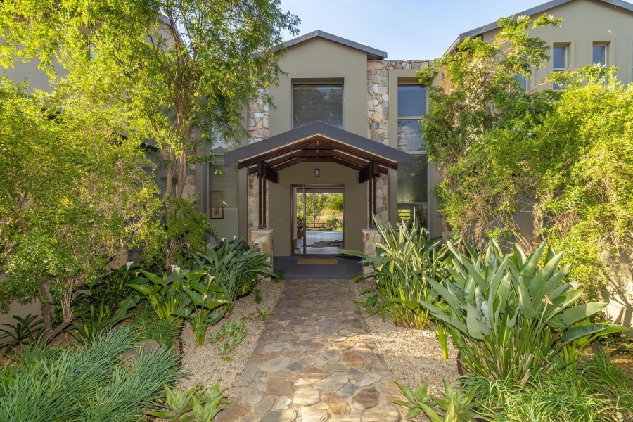 4 Bedroom Property for Sale in Waterfall Country Estate Gauteng