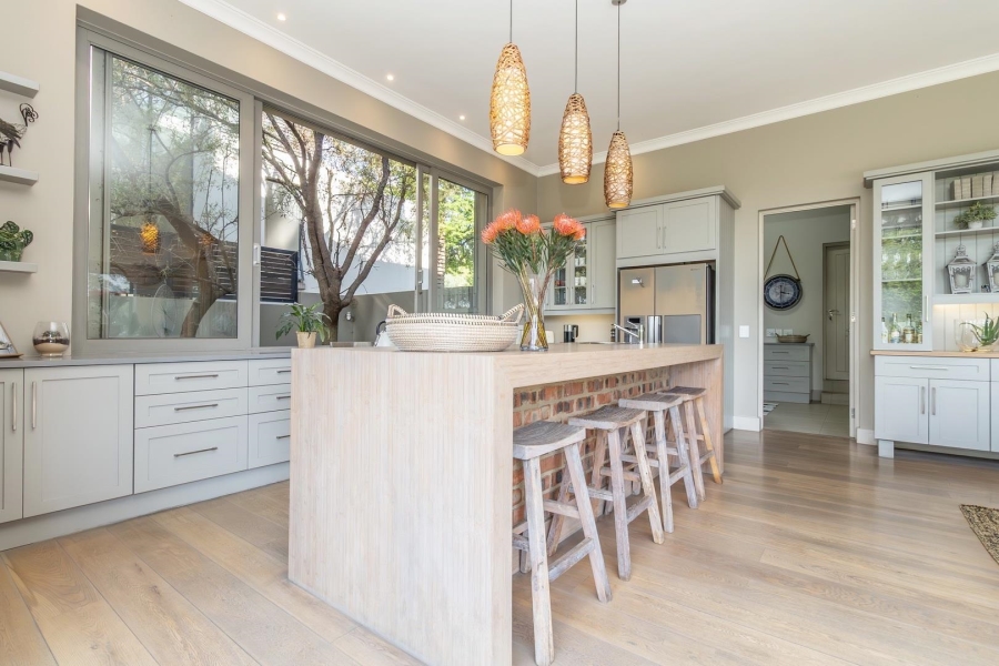 4 Bedroom Property for Sale in Waterfall Country Estate Gauteng