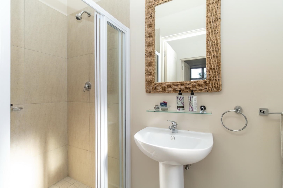 4 Bedroom Property for Sale in Waterfall Country Estate Gauteng