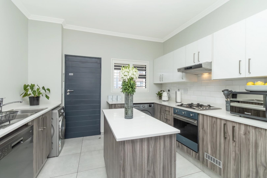 2 Bedroom Property for Sale in Kyalami Gauteng
