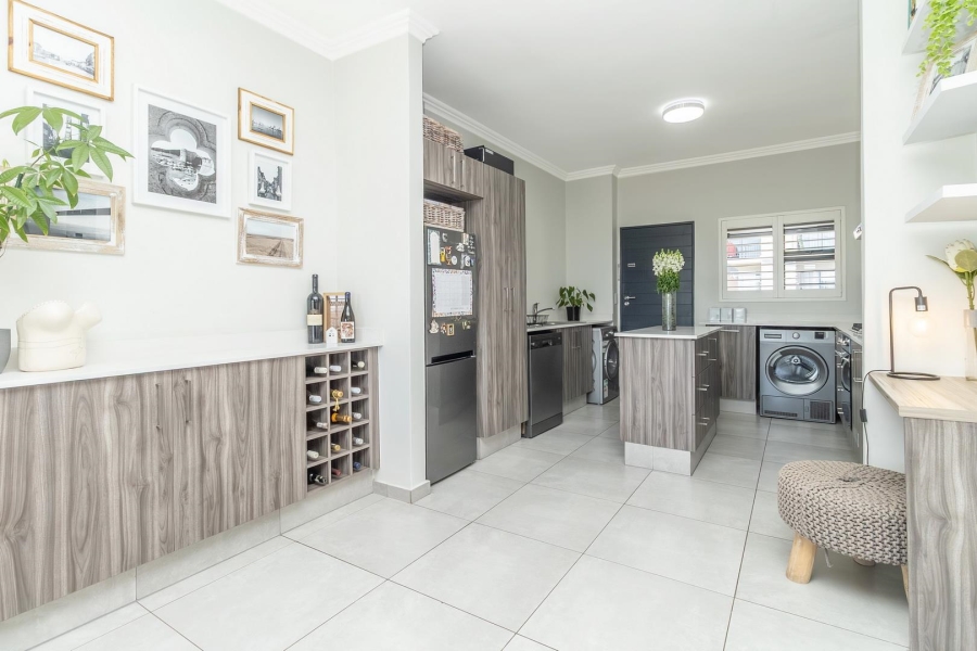 2 Bedroom Property for Sale in Kyalami Gauteng