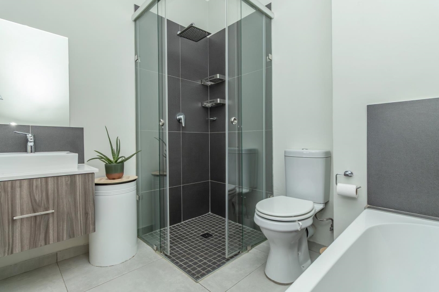 2 Bedroom Property for Sale in Kyalami Gauteng