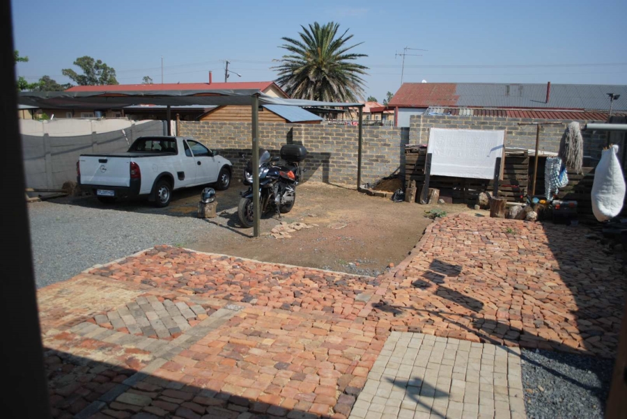 1 Bedroom Property for Sale in Riversdale Gauteng