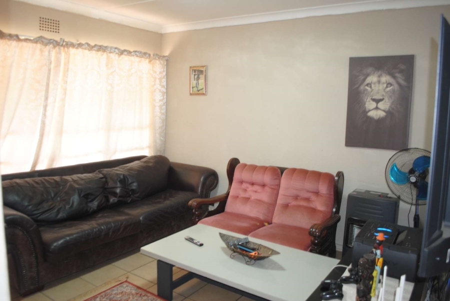 1 Bedroom Property for Sale in Riversdale Gauteng