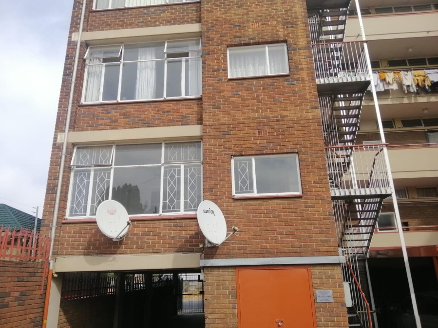 1 Bedroom Property for Sale in Alberton Gauteng