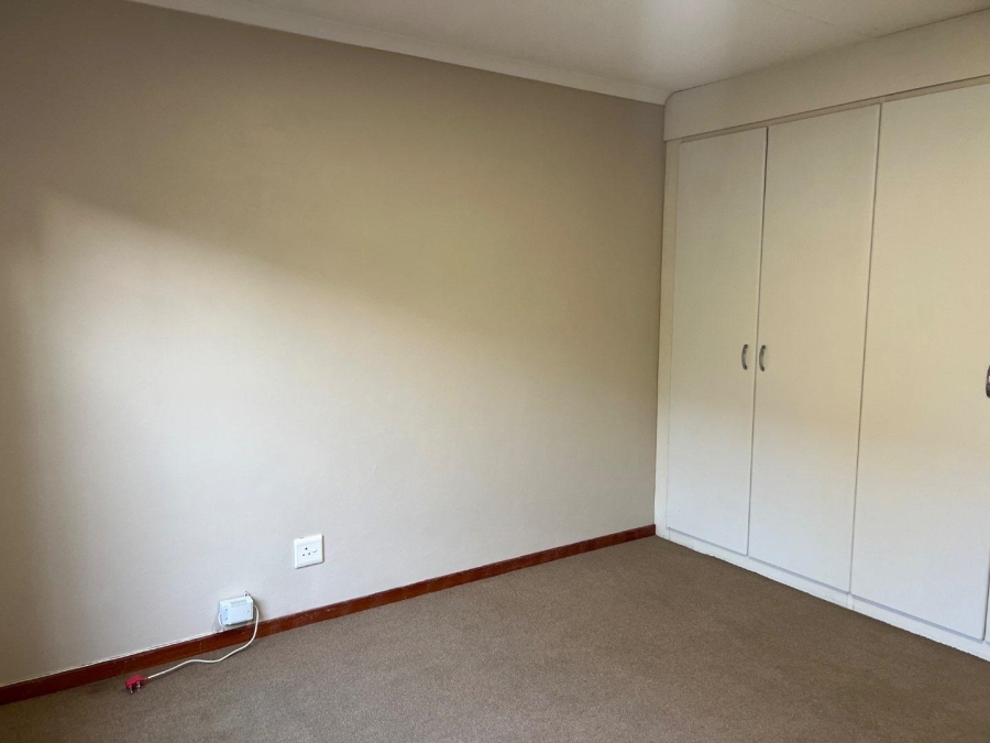 To Let 2 Bedroom Property for Rent in Amberfield Ridge Gauteng