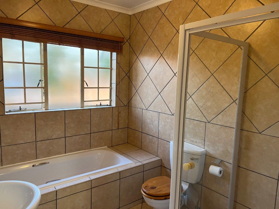 To Let 2 Bedroom Property for Rent in Amberfield Ridge Gauteng