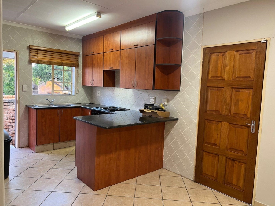 To Let 2 Bedroom Property for Rent in Amberfield Ridge Gauteng