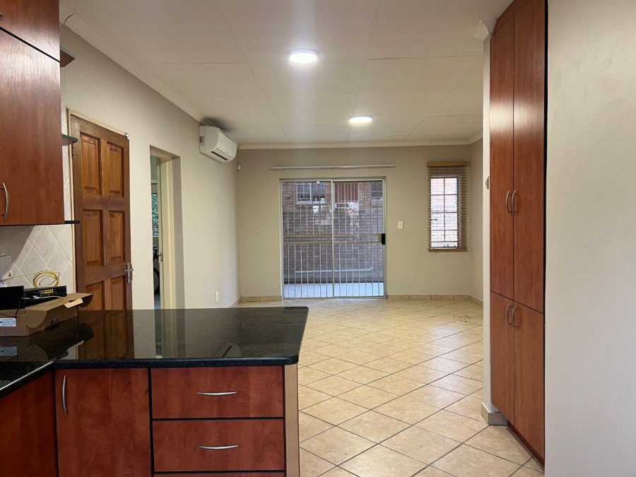 To Let 2 Bedroom Property for Rent in Amberfield Ridge Gauteng