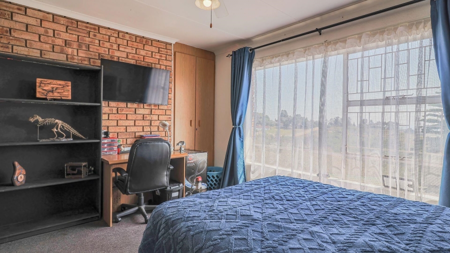 2 Bedroom Property for Sale in Rant En Dal Gauteng