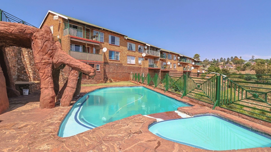 2 Bedroom Property for Sale in Rant En Dal Gauteng