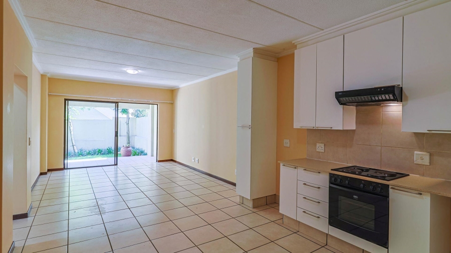 To Let 2 Bedroom Property for Rent in Fourways Gauteng