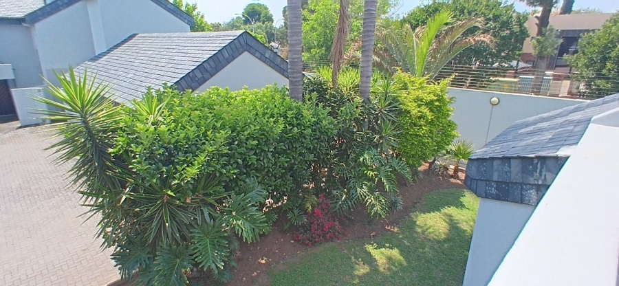 3 Bedroom Property for Sale in Lakefield Gauteng