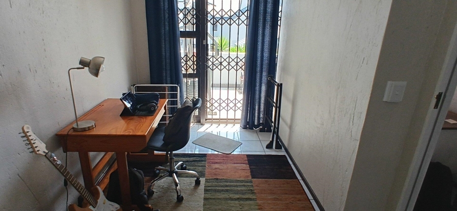 3 Bedroom Property for Sale in Lakefield Gauteng