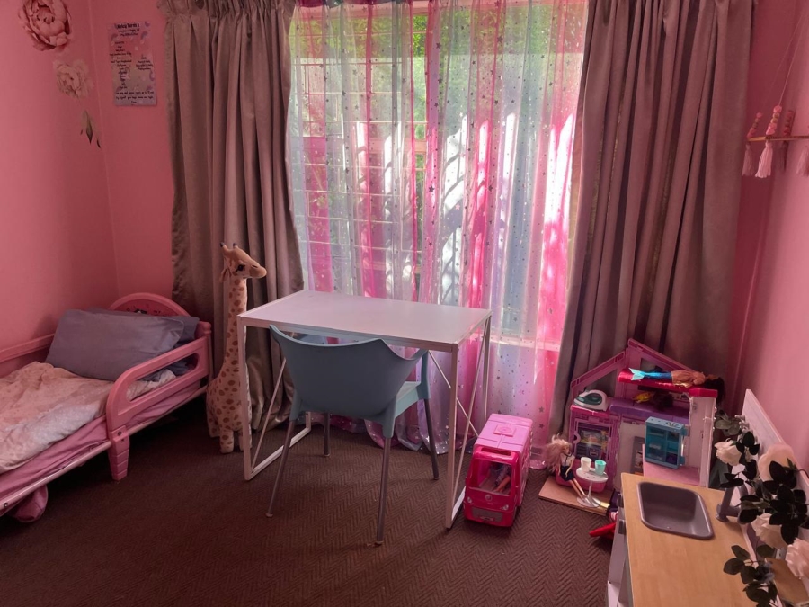 3 Bedroom Property for Sale in Heuwelsig Estate Gauteng