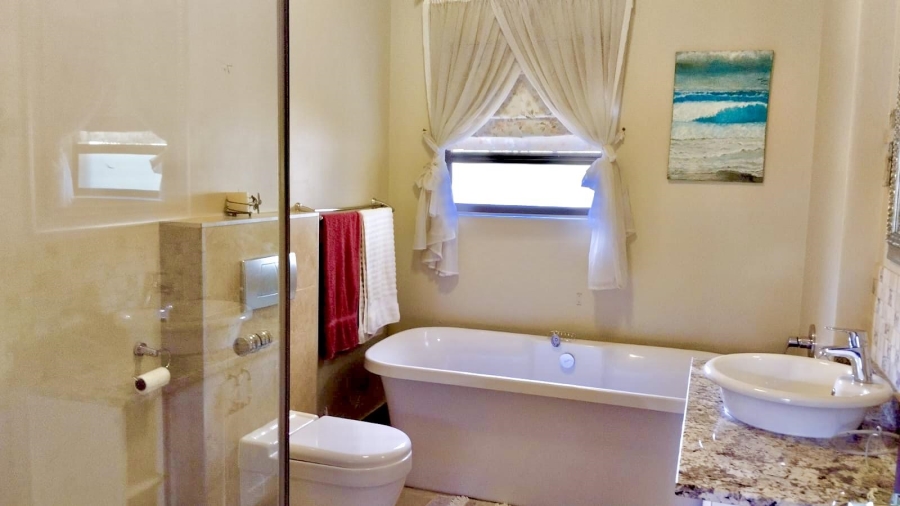 To Let 1 Bedroom Property for Rent in Silver Lakes Golf Estate Gauteng