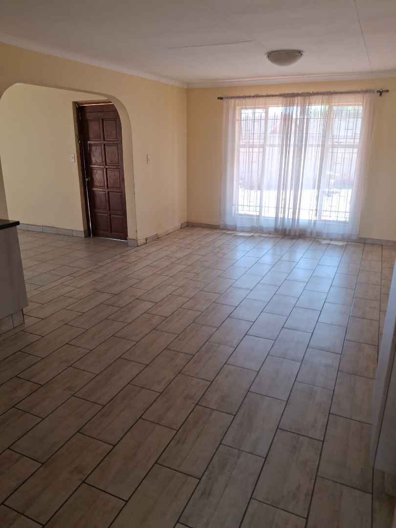 3 Bedroom Property for Sale in Wierdapark Gauteng