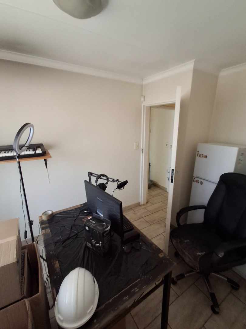3 Bedroom Property for Sale in Wierdapark Gauteng