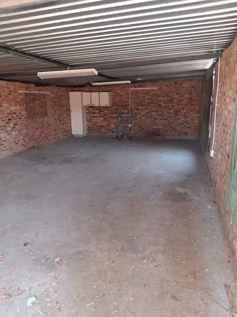 3 Bedroom Property for Sale in Wierdapark Gauteng