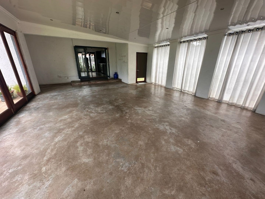 To Let 5 Bedroom Property for Rent in Wilgeheuwel Gauteng