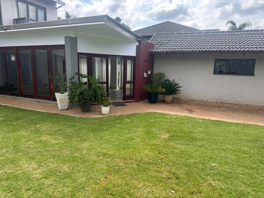 To Let 5 Bedroom Property for Rent in Wilgeheuwel Gauteng