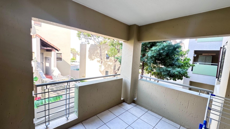To Let 1 Bedroom Property for Rent in Broadacres Gauteng