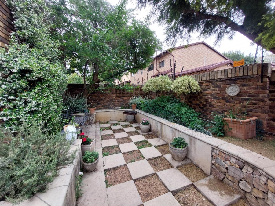 1 Bedroom Property for Sale in Strathavon Gauteng