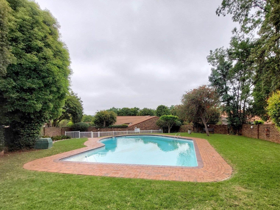 1 Bedroom Property for Sale in Strathavon Gauteng