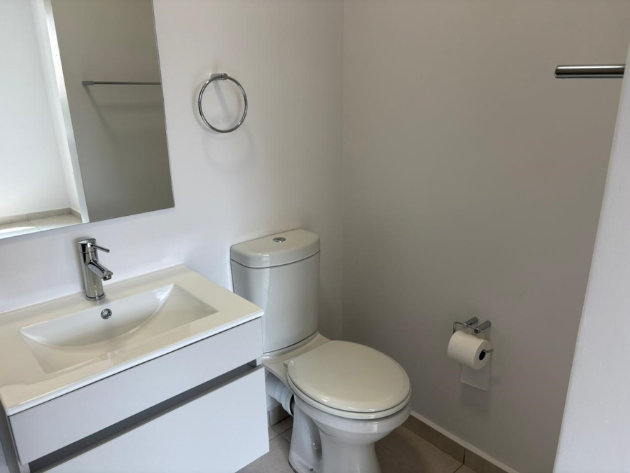 To Let 2 Bedroom Property for Rent in Wilgeheuwel Gauteng