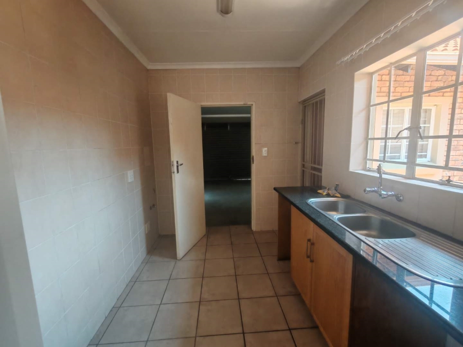 2 Bedroom Property for Sale in Amberfield Gauteng
