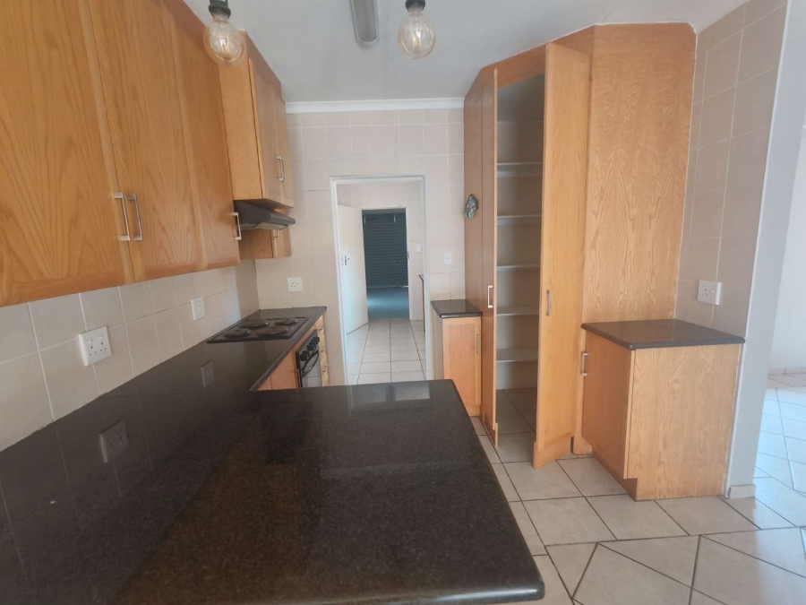 2 Bedroom Property for Sale in Amberfield Gauteng