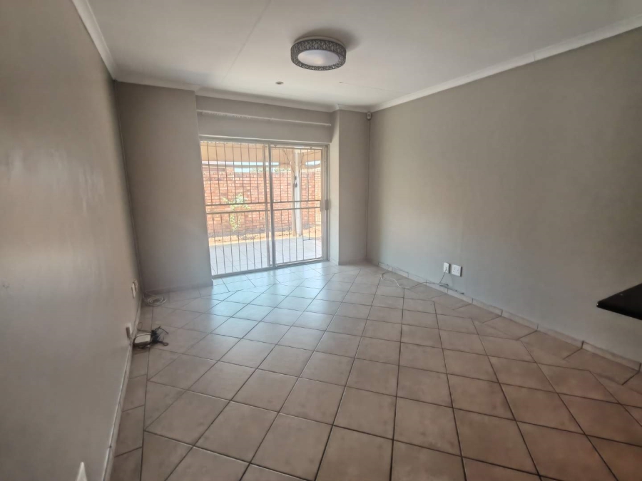 2 Bedroom Property for Sale in Amberfield Gauteng