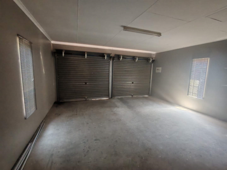 2 Bedroom Property for Sale in Amberfield Gauteng