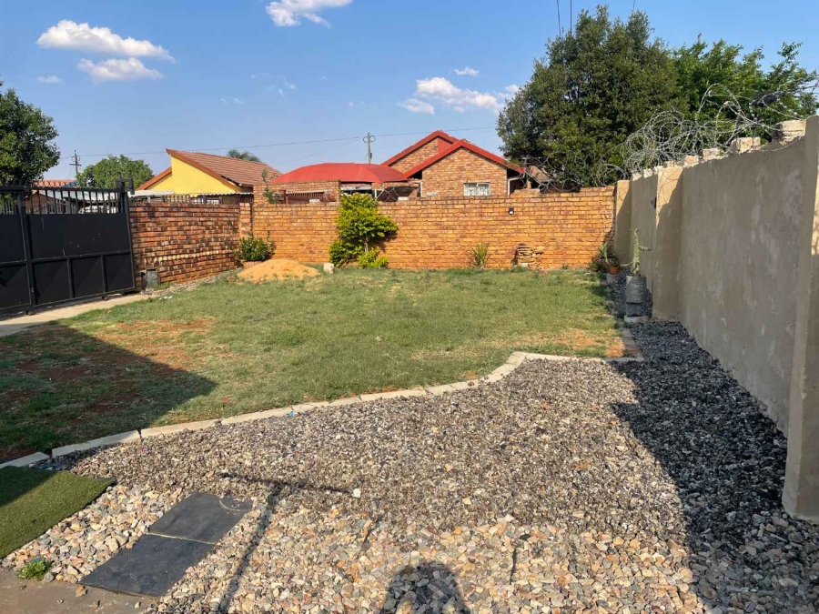 3 Bedroom Property for Sale in Nellmapius Gauteng