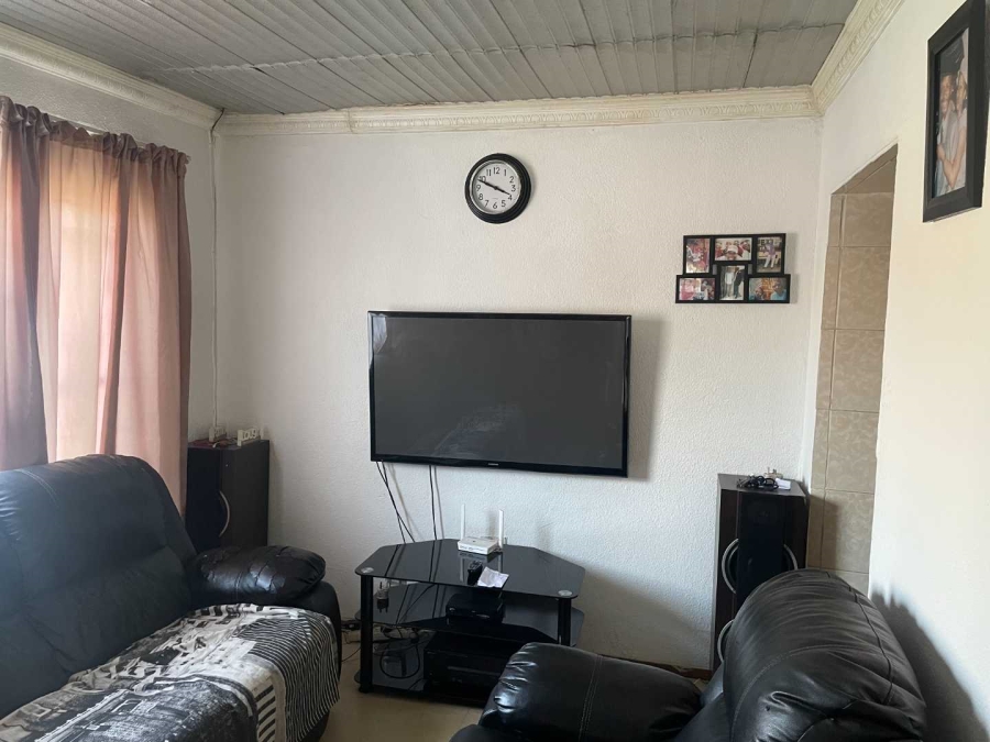 3 Bedroom Property for Sale in Nellmapius Gauteng